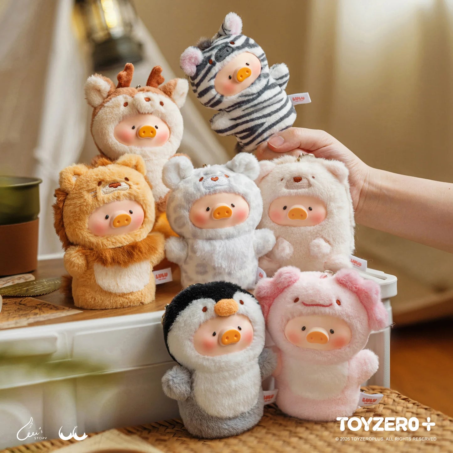 LuLu the Piggy Animal Party Vol. 2 Butler Key Cover Blind Box