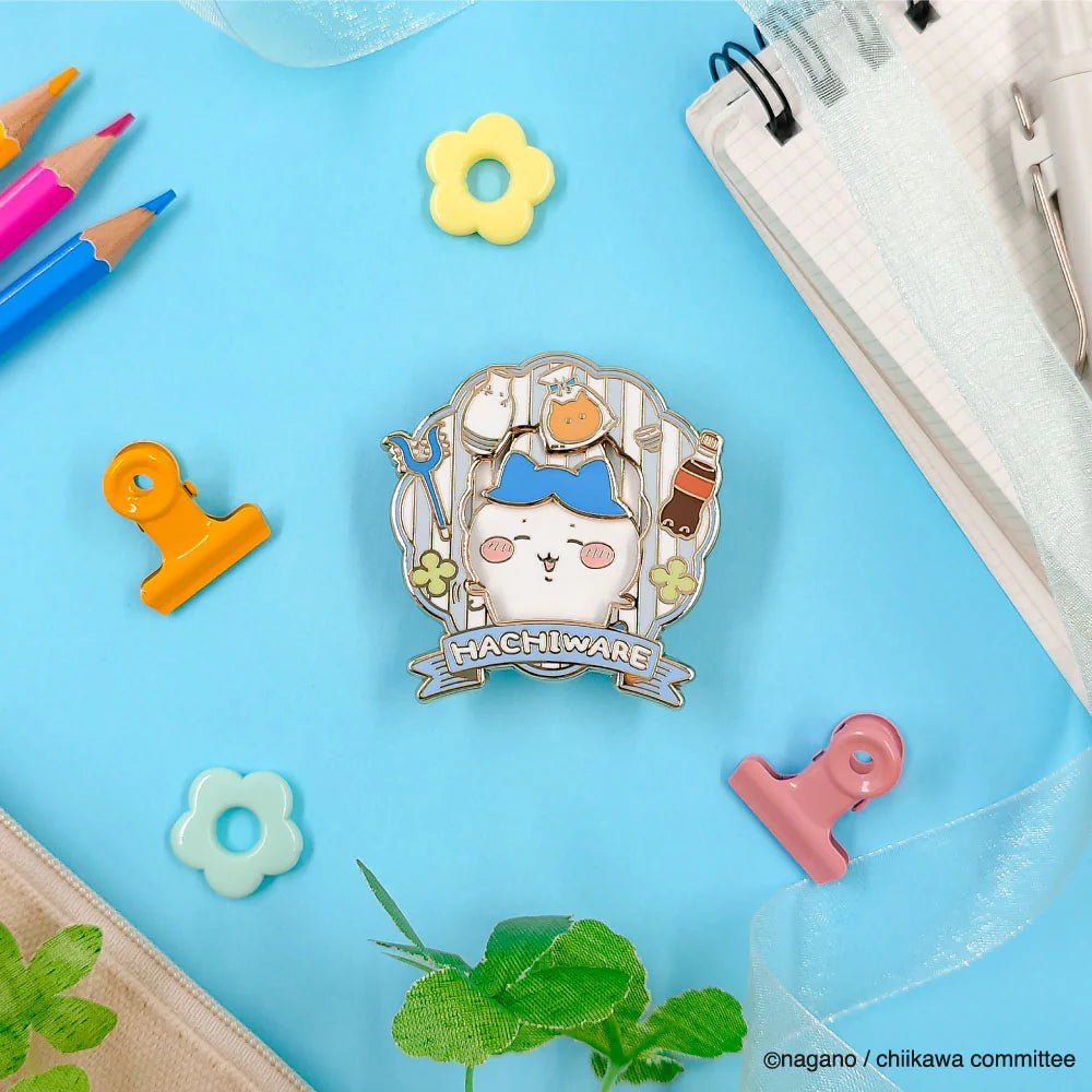 Large Gimmick Pin Badge Hachiware – Chiikawa - Otaku Collectives