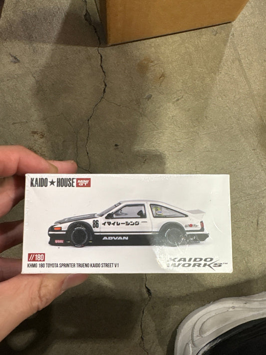 Minicas - AE86 Trueno - Otaku Collectives