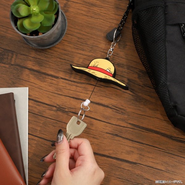 One Piece Hat - Shaped Rubber Keychain - Kuma - Otaku Collectives