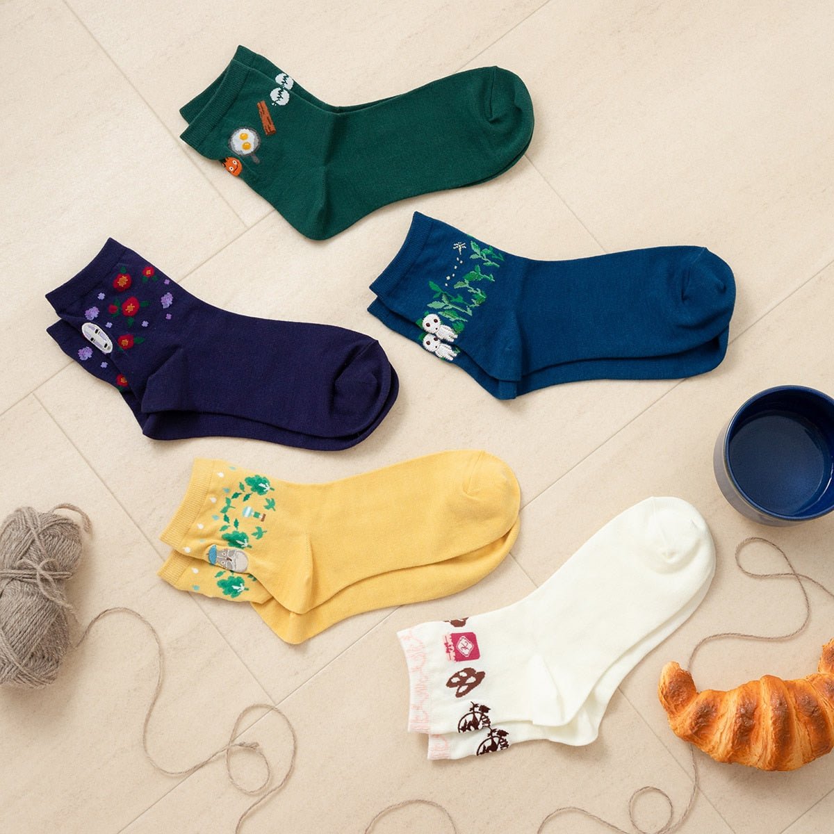 Studio Ghibli Howl's Moving Castle Calcifer Moss Green 13cm Crew Socks - Otaku Collectives