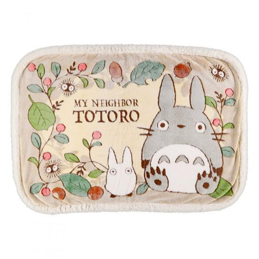 [Studio Ghibli] My Neighbor Totoro "Leaves and Nuts" Throw Blanket - Otaku Collectives