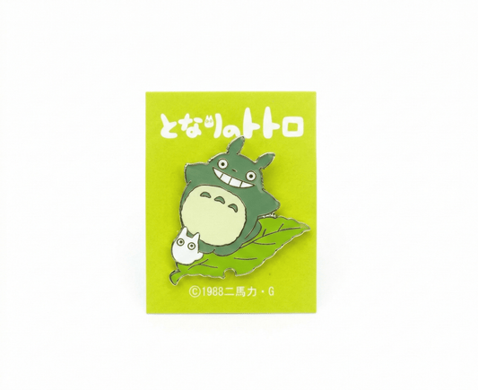 Studio Ghibli My Neighbor Totoro Pin Badge – Big Totoro on Leaf Metal Collectible - Otaku Collectives